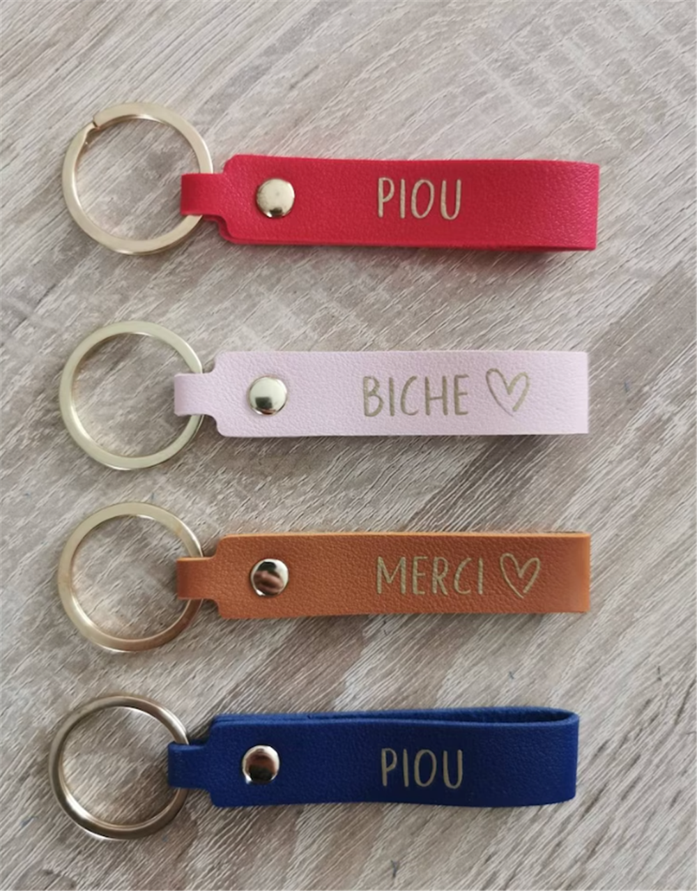 Monogram Keychain Leather - Pegangan kunci kulit personalisasi gantungan kunci