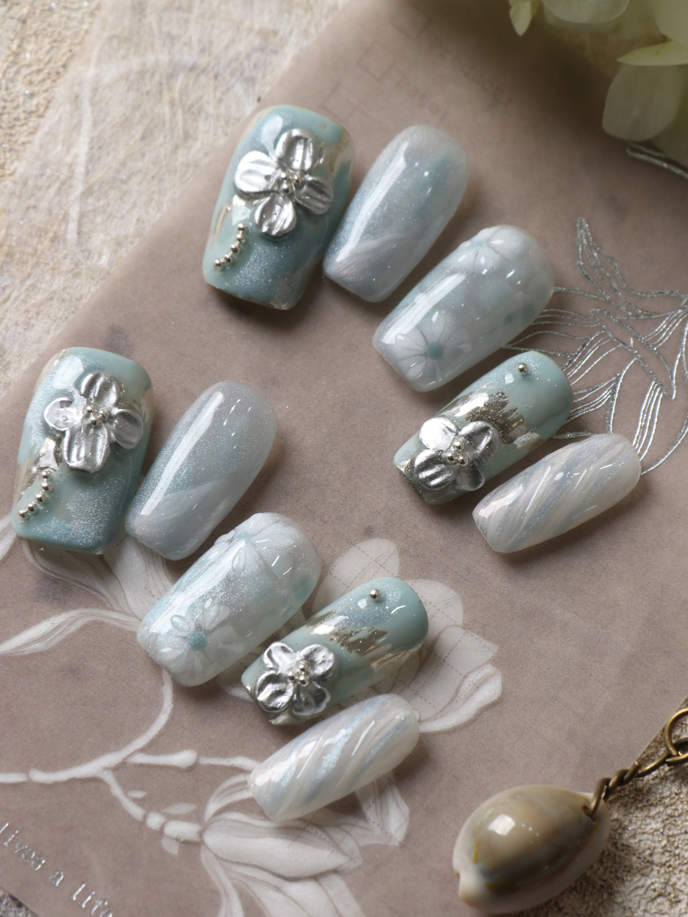 10 Buah Kuku Palsu Biru Putih  - Pressed Flower Art ulasan dan harga