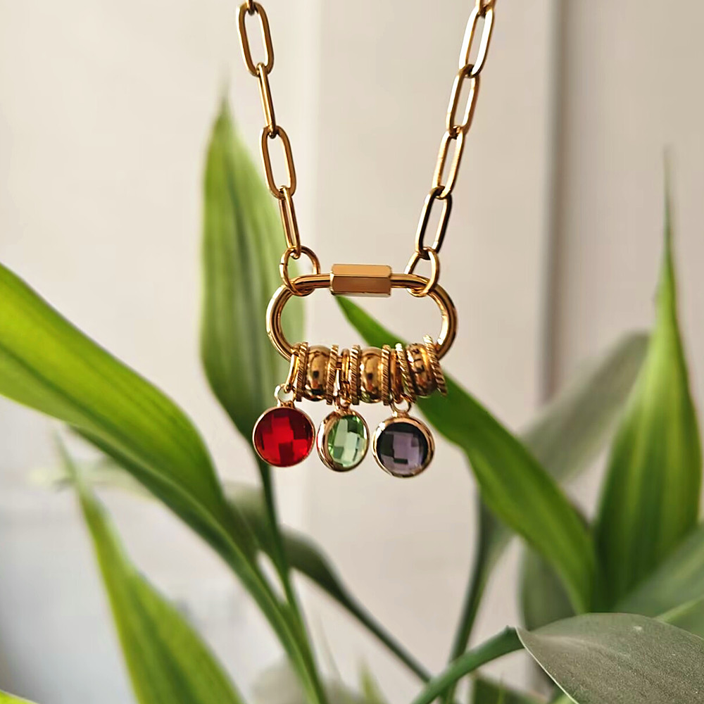 Kalung bandul nama Carabiner k - Birth Flower Necklace ulasan dan harga